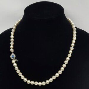 A Camrose & Kross pearl necklace